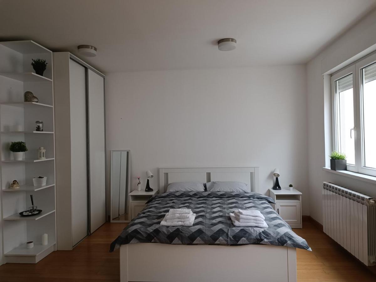 White Apartment เบลเกรด ภายนอก รูปภาพ
